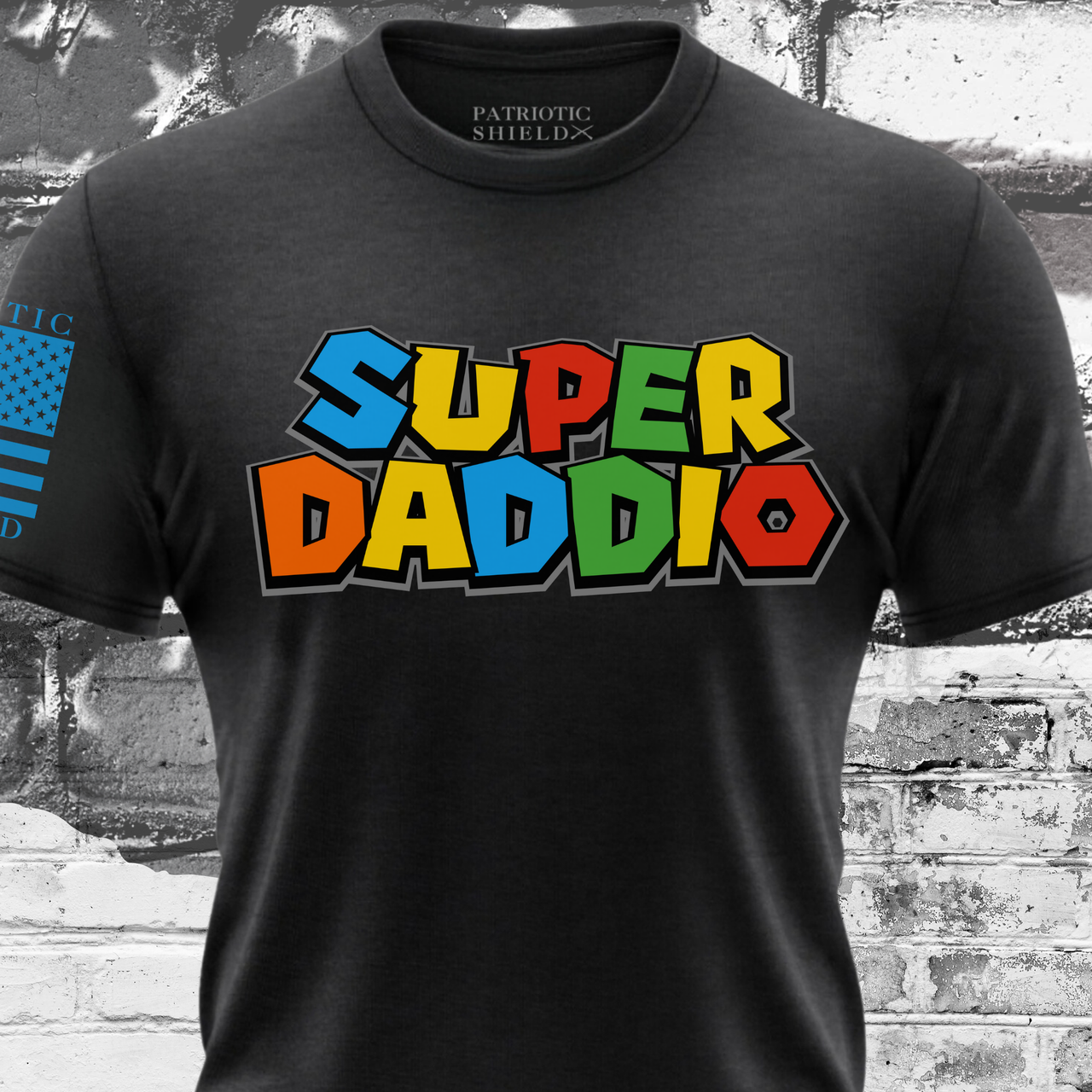 Best Gift for Patriotic Dads - Super Daddio T-Shirt for Fatherhood Champions